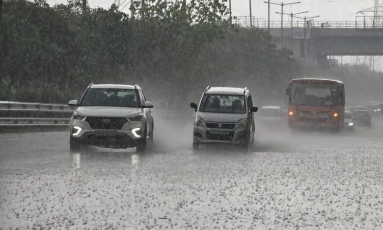 MP Weather Alert: 30 जिलों में बारिश की चेतावनी, 4 जिलों में हीटवेव का खतरा; 52% कम हुई बारिश