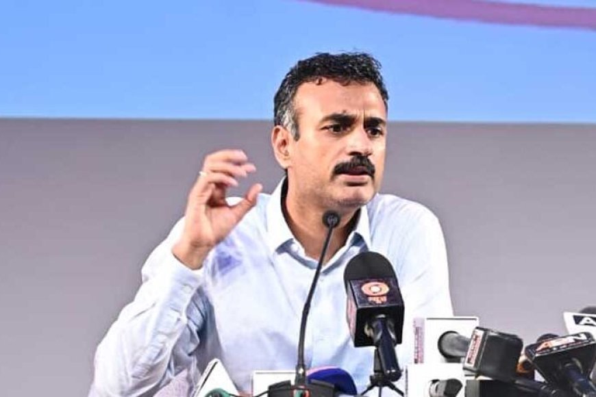 इलेक्ट्रॉनिक्स-एवं-सूचना-प्रौद्योगिकी-विभाग-डिजिटल-नवाचारों-के-माध्यम-से-सुशासन-सशक्त