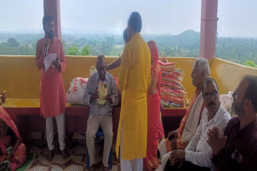ग्राम-बिलासपुर-में-अमरनाथ-यात्रा-से-लौटे-श्रद्धालुओं-का-हुआ-सम्मान
