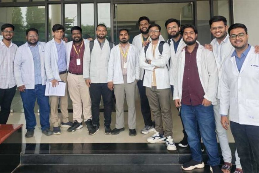 इंटर्न्स-की-समस्याओं-पर-चिकित्सा-शिक्षा-विभाग-की-बैठक,-स्टाइपेंड-बढ़ाने-की-माँग-पर-विचार-का-आश्वासन